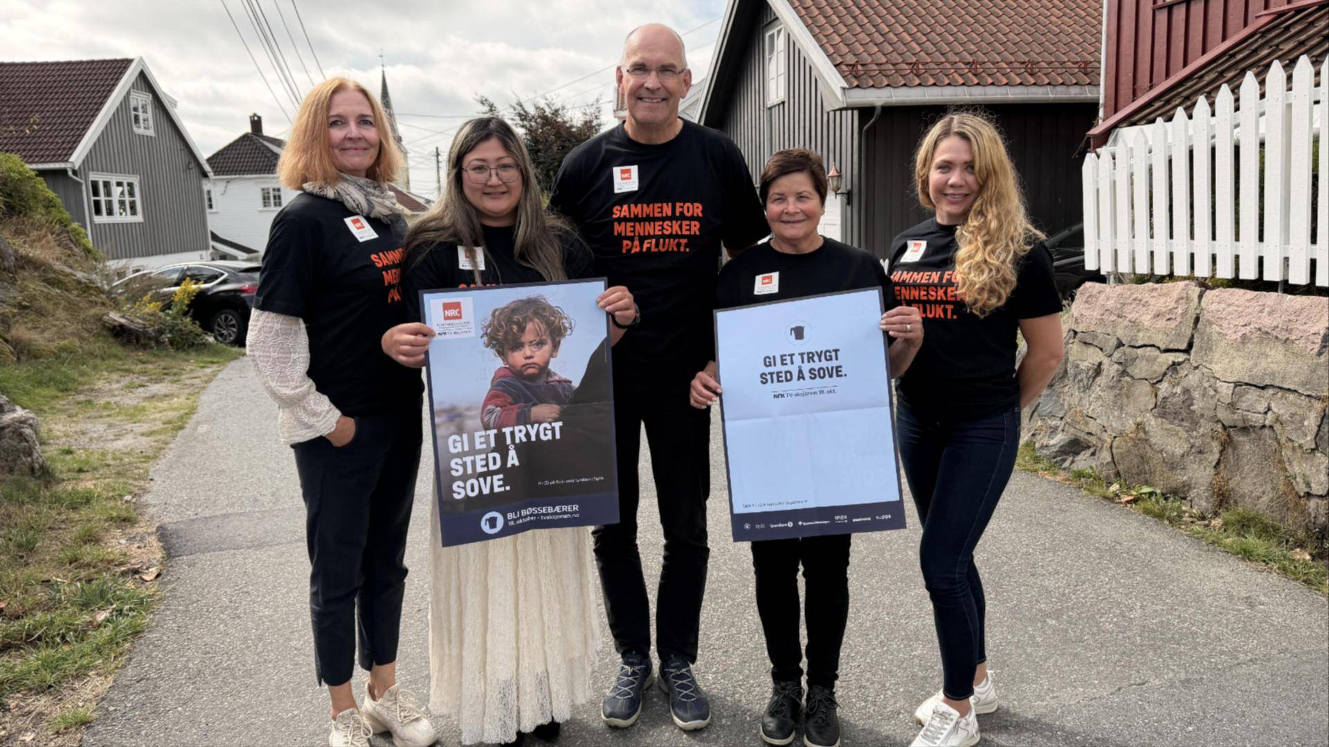 Bilde av årets TV-aksjonskomite Hanne Gulbrandsen., Ive Larsen , Kjetil Glimsdal, Betty Lundamo Gusdal og Maria Odberg.